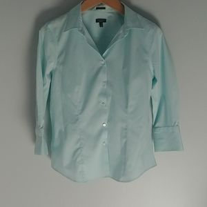 Talbots Wrinkle Resistant Button Down Collared Top
